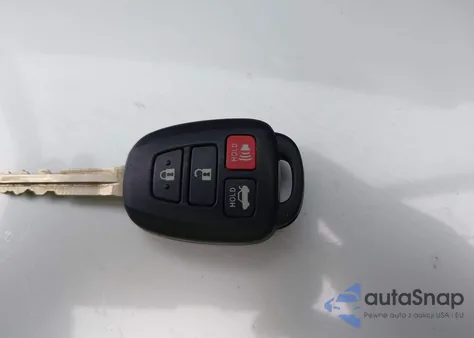 2018 Toyota Corolla Le from USA, damaged, VIN 5YFBURHE6JP813299